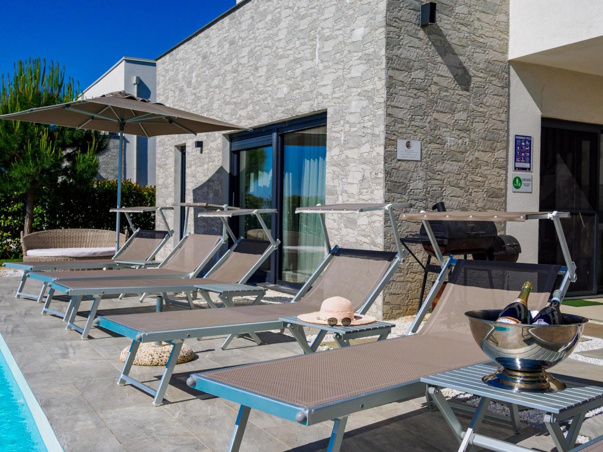 Sea view Villa Sun Sea&Fire Krnica Esterno foto